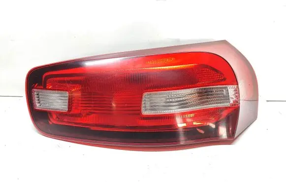 Citroen C4 II Picasso Rear/tail lights