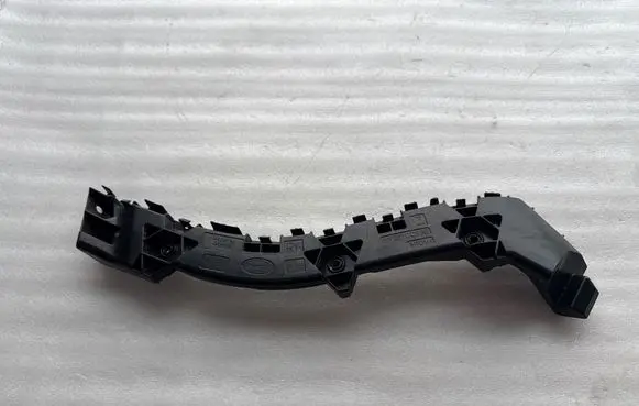 Toyota GR 86 Rear bumper mounting bracket 57707CC53