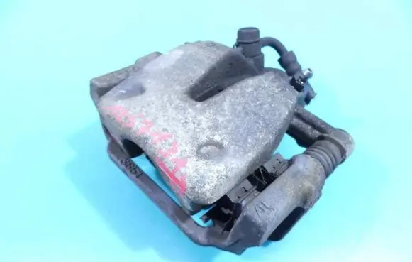 Toyota Sienna XL30 III Rear brake caliper IMPRK1257131
