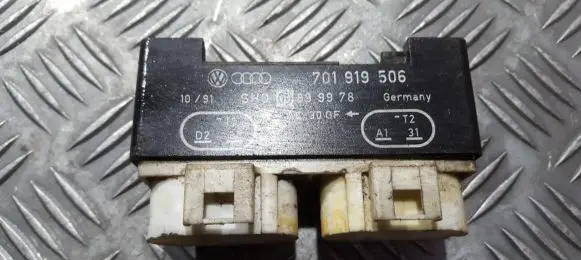 Volkswagen Transporter - Caravelle T4 Coolant fan relay 701919506 899978