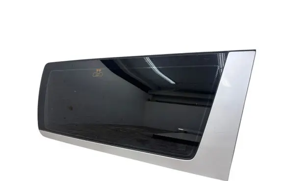 Volvo XC70 Rear side window 30674481 30674483 30674486
