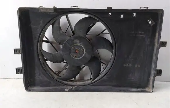 Mercedes-Benz Vaneo W414 Electric radiator cooling fan A1685050555