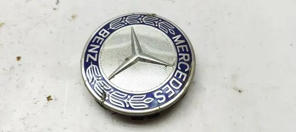 Mercedes-Benz C W203 Original wheel cap A1714000125 ZGS004 PA6GF15