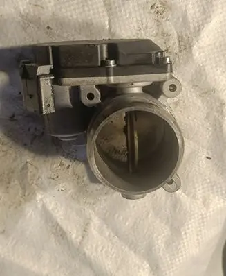 Volkswagen Touareg I Throttle valve 059145950R