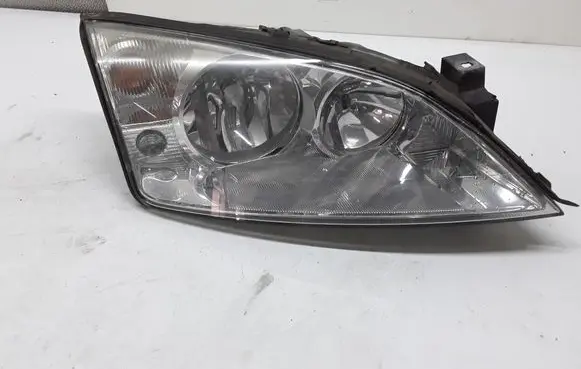 Ford Mondeo Mk III Headlight/headlamp 1S7113005AL