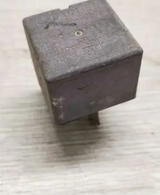 Renault Espace III Other relay 03525