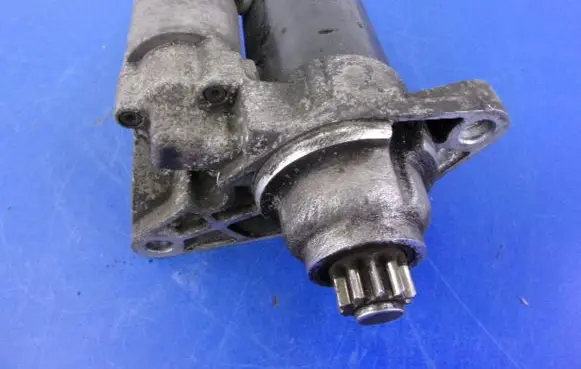 Skoda Fabia Mk1 (6Y) Starter motor 02T911023R
