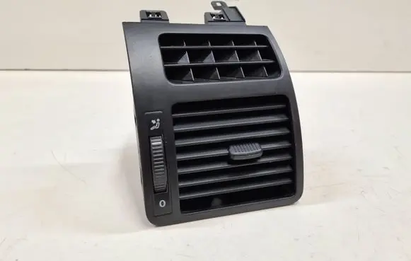Volkswagen Touran I Dashboard side air vent grill/cover trim 1T0819704A