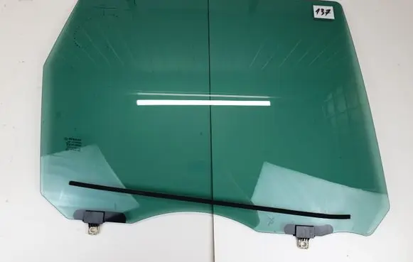 Renault Scenic III - Grand scenic III Rear door window glass 43R006723