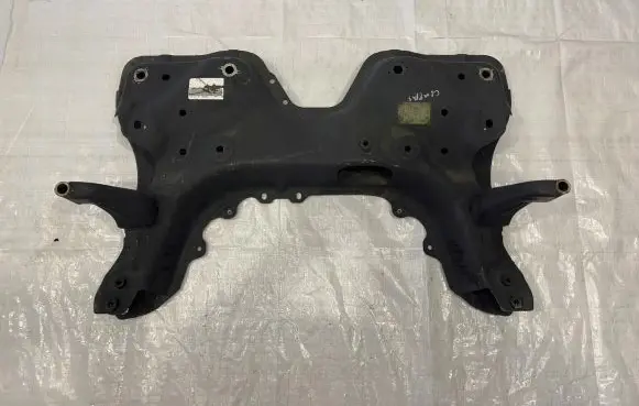 Fiat 500X Front axle beam 