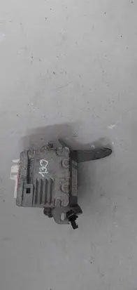 Toyota Yaris Power steering control unit/module 6900001067 1129001331 K9102101
