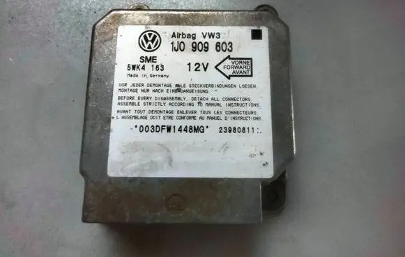 Volkswagen Golf IV Airbag control unit/module 1J0909603 23980811 5WK4163