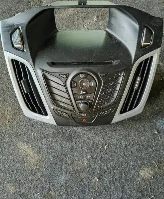 Ford Focus Head unit multimedia control AM5T18K811BE