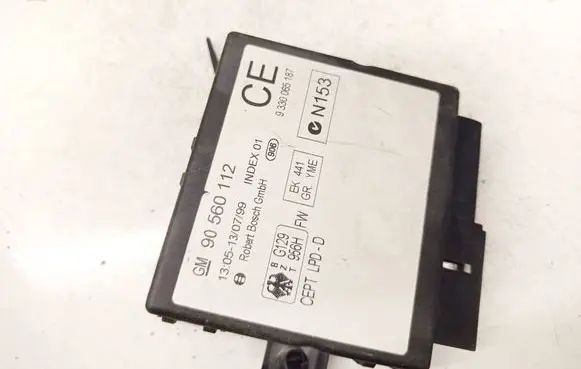 Opel Zafira A Comfort/convenience module 90560112