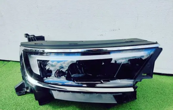 Opel Mokka B Headlight/headlamp 9834007980 368158932