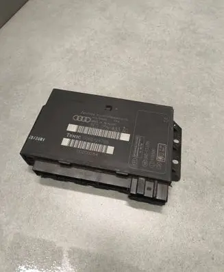 Audi A4 S4 B6 8E 8H Comfort/convenience module 8E0959433AG 00007247B5 00200284
