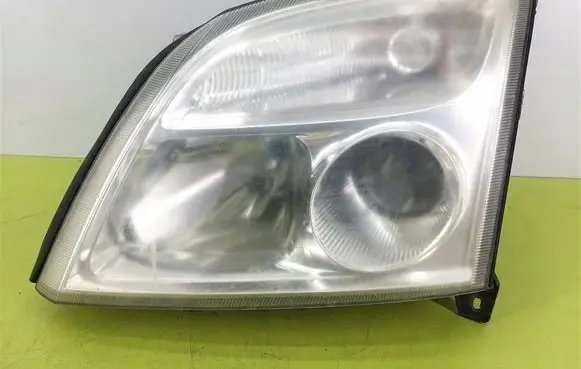 Opel Vectra C Headlight/headlamp