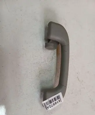 Saturn Vue Rear interior roof grab handle 