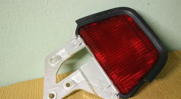 Toyota Avensis T250 Third/center stoplight
