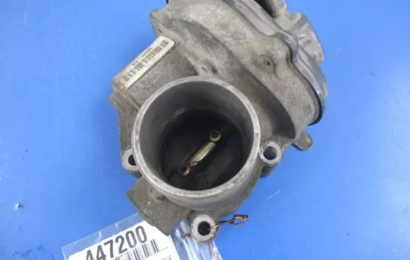 Ford Focus C-MAX Throttle body valve 2S6U-9E927-D