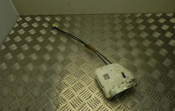 Mitsubishi ASX Front door lock 0Y19 T1841