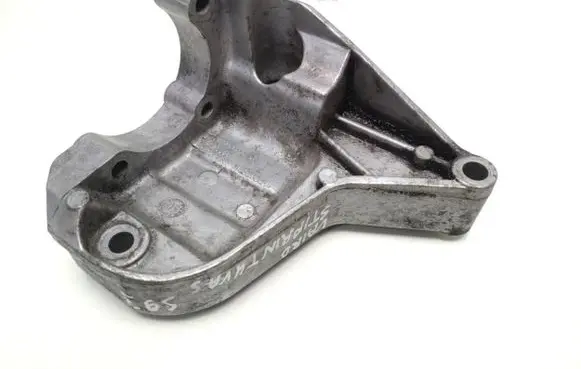 BMW 3 E90 E91 Power steering pump mounting bracket 7794455 120868