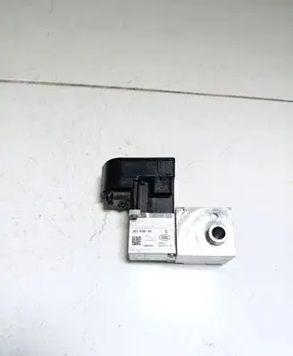 Air conditioning (A/C) expansion valve