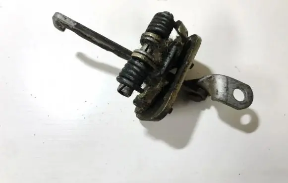 Renault Espace II Rear door check strap stopper