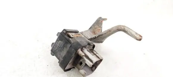 Toyota Yaris Glow plug pre-heat relay 2861067010 28610-67010