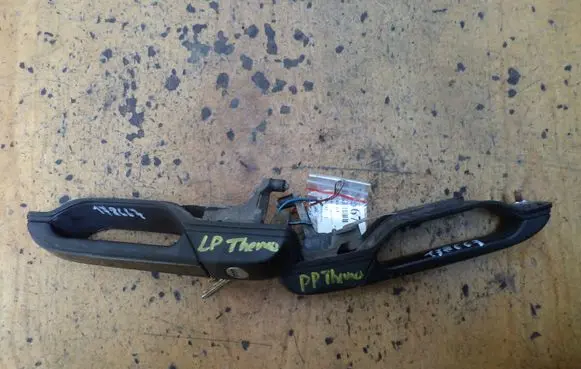 Lancia Thema Front door exterior handle