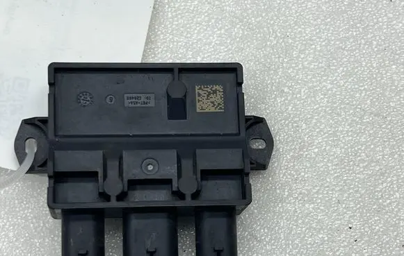 BMW 1 F40 Tailgate/trunk control unit/module 5A69F87