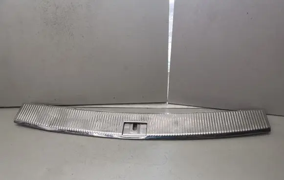 Volkswagen Touareg I Trunk/boot sill cover protection