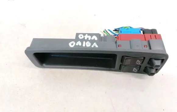 Volvo S40, V40 Electric window control switch 815238 03458037
