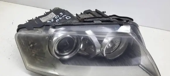 Audi A8 S8 D3 4E Headlight/headlamp 4E0941004BR
