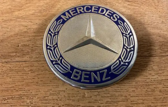 Mercedes-Benz ML W163 Original wheel cap A1714000025