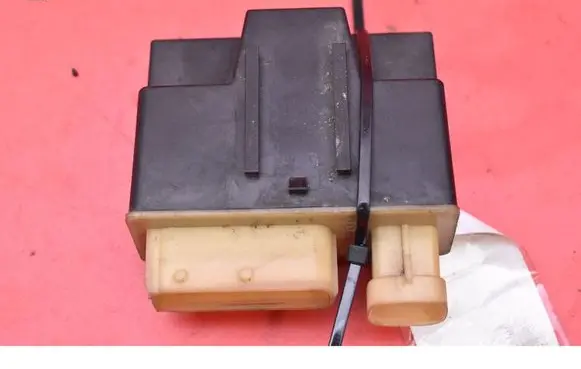 Peugeot 3008 I Glow plug 9662570880