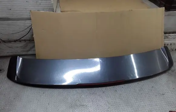 Ford Focus Tailgate/trunk spoiler M51A44210A