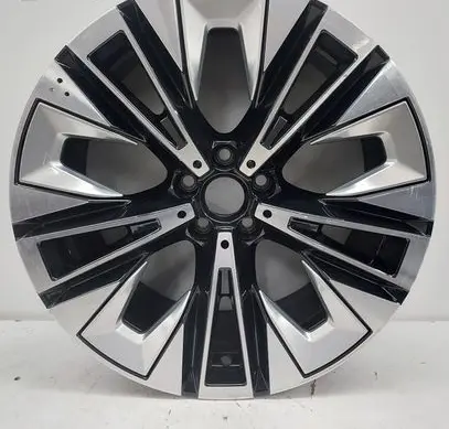 BMW i5 G60 R20 alloy rim 5A324E4 SP5A324E4