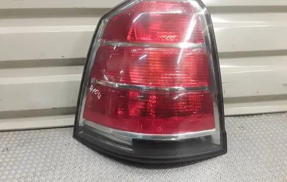 Opel Zafira B Rear/tail lights