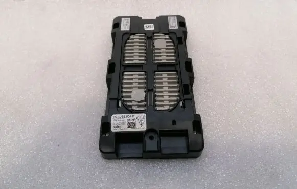 Porsche Taycan 9J1 Phone control unit/module 9J1035504B