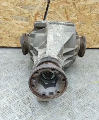 Volkswagen Touareg I Rear differential
