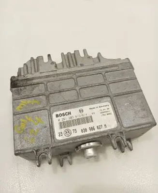 Volkswagen Golf III Engine control unit/module 030906027M 0261203613 26SA4241