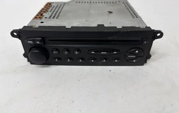 Citroen Xsara Picasso Radio/CD/DVD/GPS head unit 96541535XT