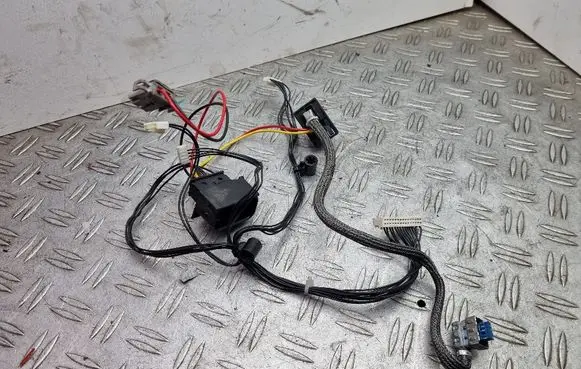 BMW 7 F01 F02 F03 F04 Headlight/headlamp wiring loom/harness 