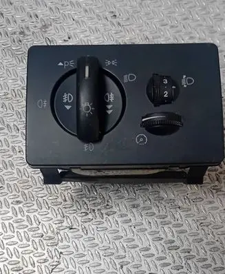 Ford Focus C-MAX Light switch 3M5T13A024AA