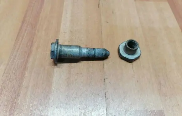 Opel Vivaro Front suspension camber bolt 7705098191 7703002877 93858973