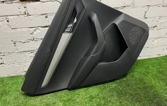 Skoda Karoq Rear door card panel trim