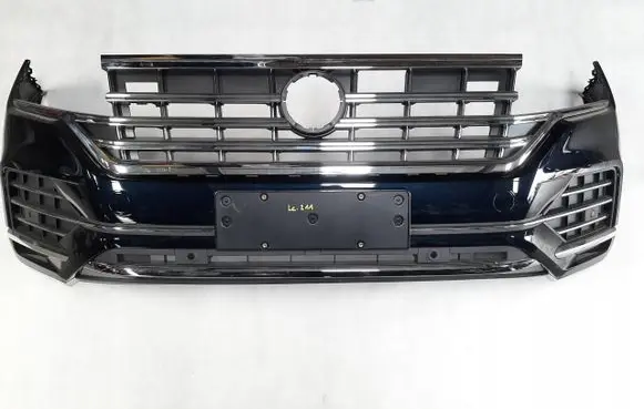 Volkswagen Touareg III Front bumper 760807221E