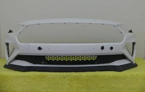 Ford Mustang VI Front bumper JR3B-17C831-EAW