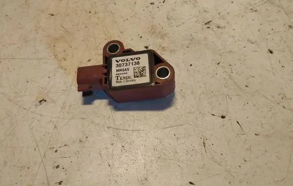 Volvo V50 Airbag deployment crash/impact sensor 30737138